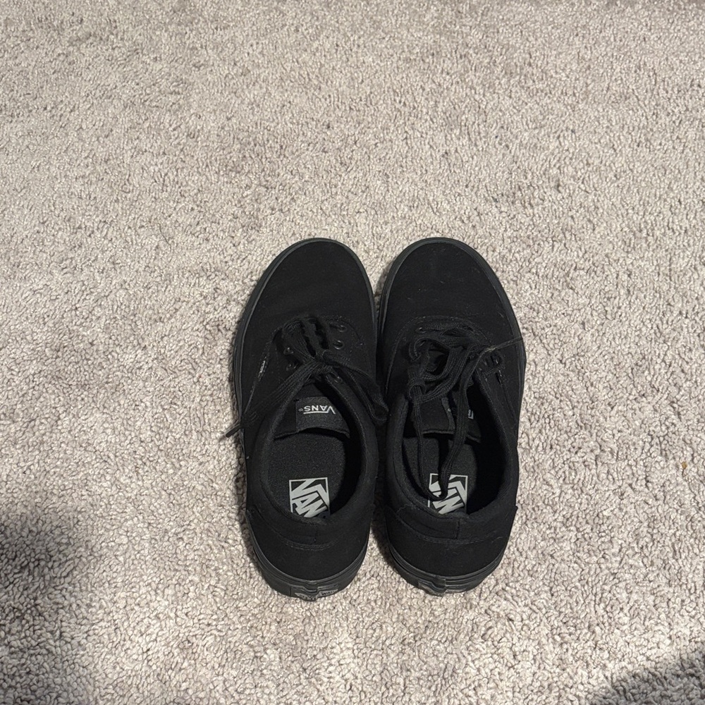 Vans Classic Black Lace-Up Shoes